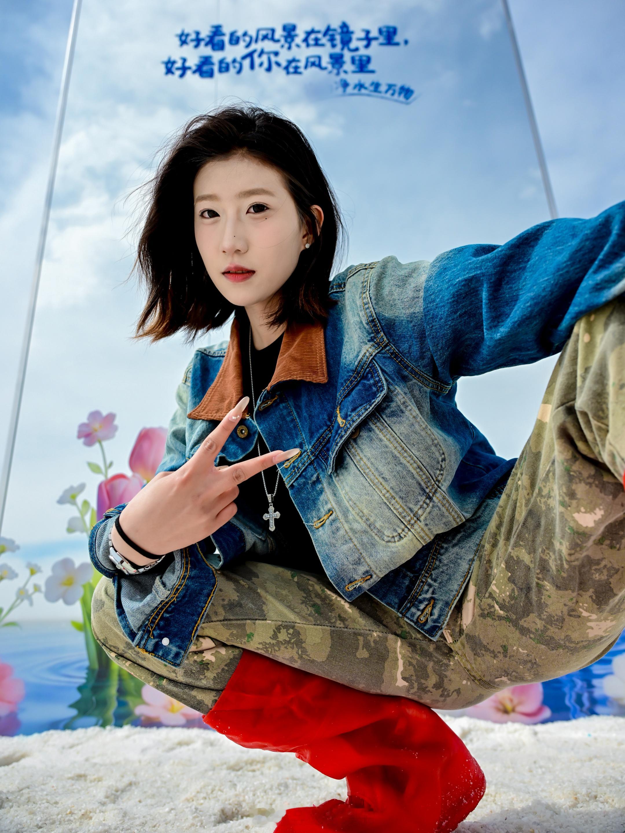 上班暂停去茶卡盐湖摸鱼随橙想，有一天还真的能在茶卡盐湖摸上鱼🐟茶卡盐湖新出现的