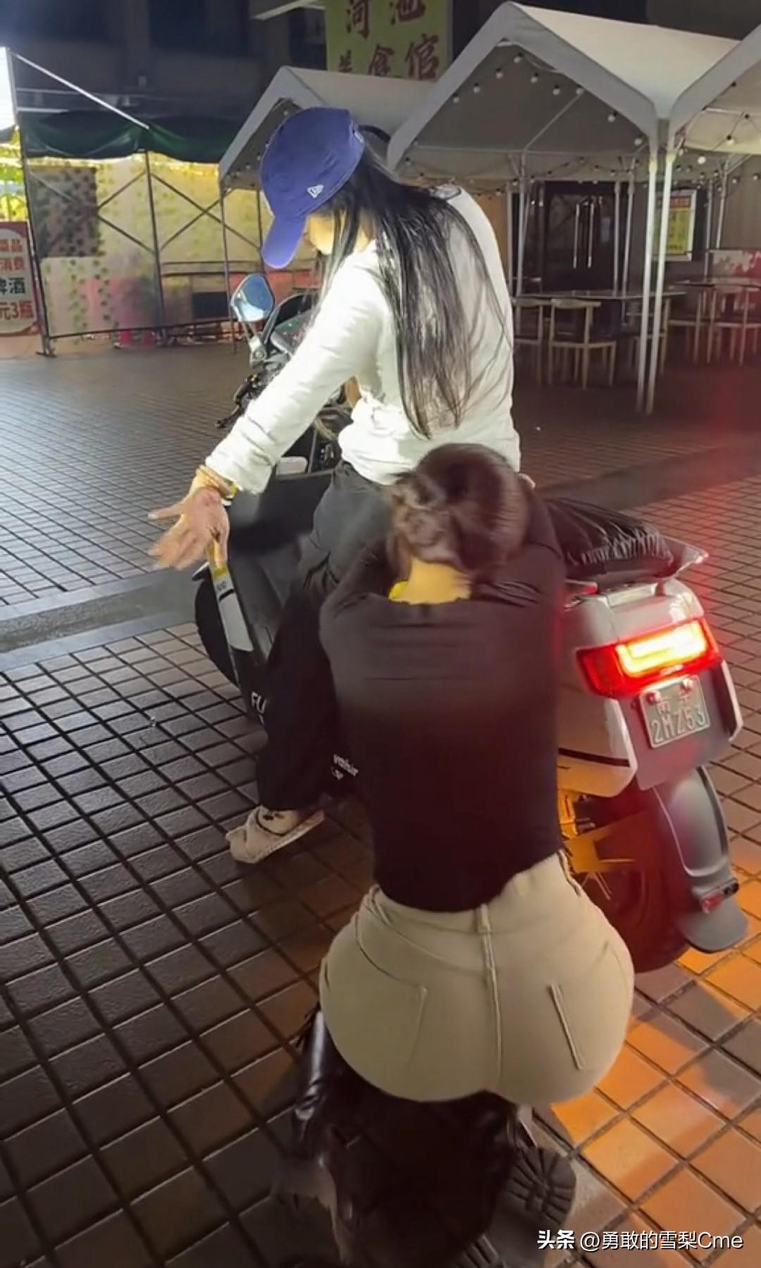 再也不敢随便憋尿了，差点出事
 
今天和闺蜜赶夜路去县城，一路找不到厕所，硬生生