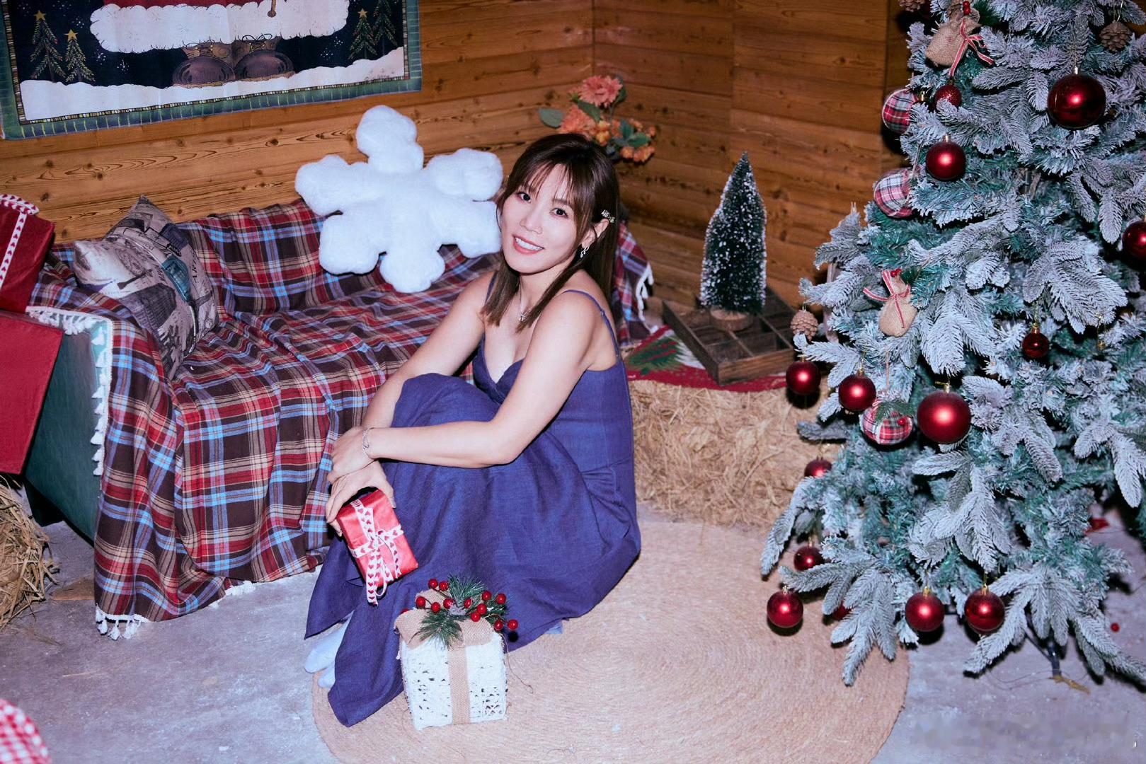 李佳薇说江苏卫视跨年找对人了江苏跨年这是真找对人了，李佳薇铁肺女王全开麦完全手拿