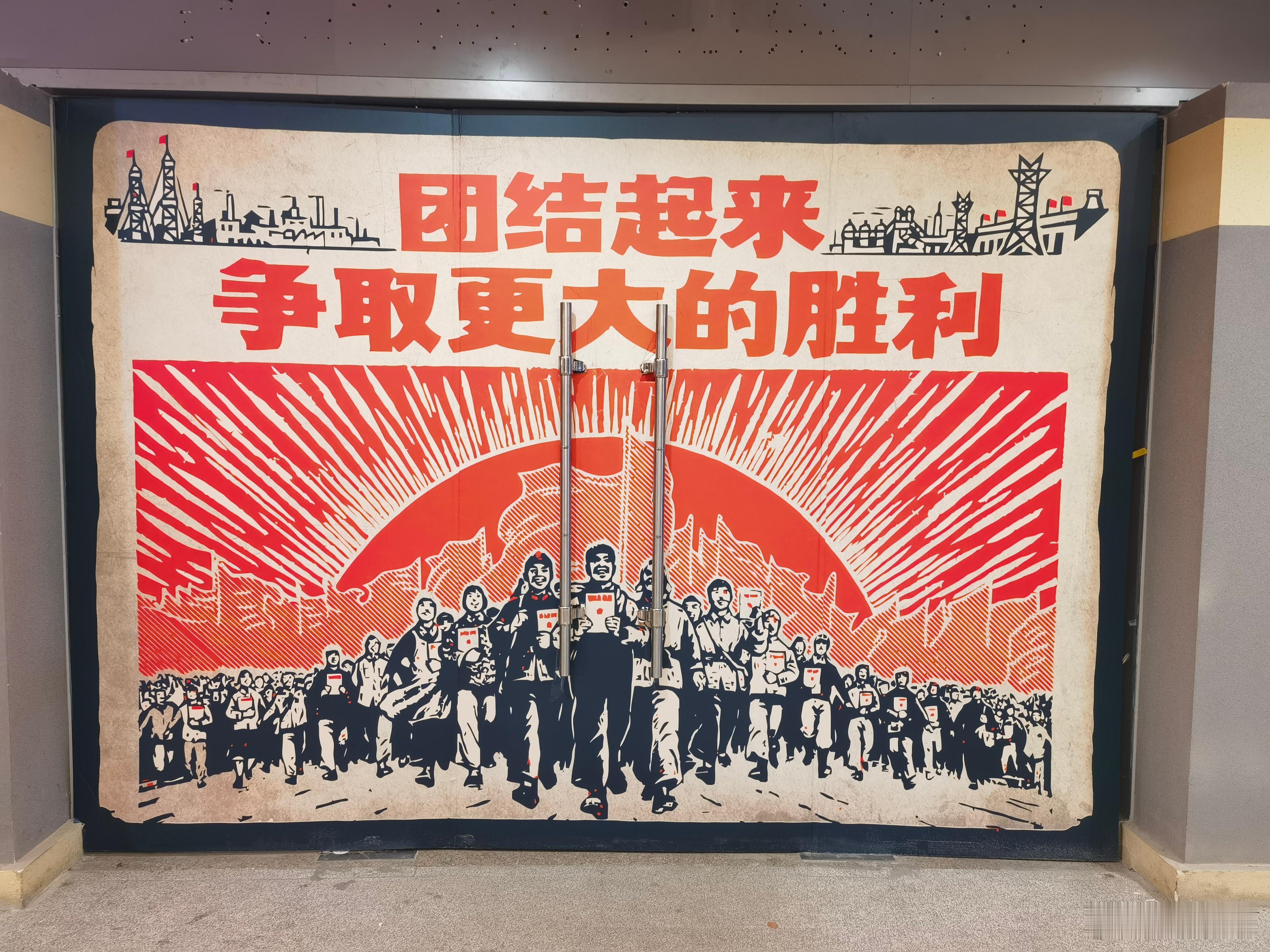 S-收盘了，行业主题ETF占据前5名的，到底是哪5个呢？！请在评论区留言！