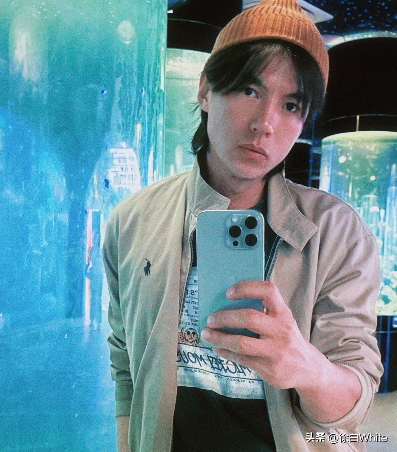 3月31日，宋宁峰对第三方说，是我主动但你也知道我有家，我老婆要起诉你，我为什么