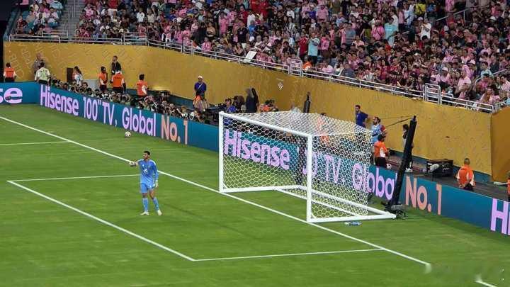 今天2025FIFA世俱杯开幕啦～好看的比赛自然要配上好看的电视才更过瘾[喵喵]