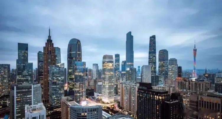 广州嘅资金总量虽然暂时高于杭州，但增速持续远低于杭州，如果近两三年趋势无改变，杭