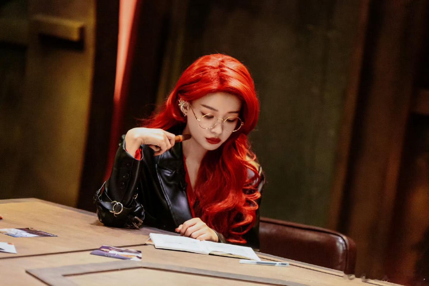 孙怡浣熊帮老大外号出处大侦探 谁还没听过孙怡浣熊帮老大的名号，明侦黑金大劫案里气