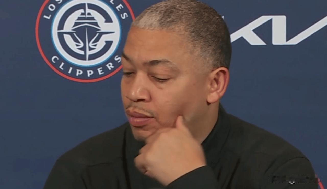 有担当的登哥！泰伦卢谈哈登：

“哈登最后拯救了球队。”

“他的表现值得所有称