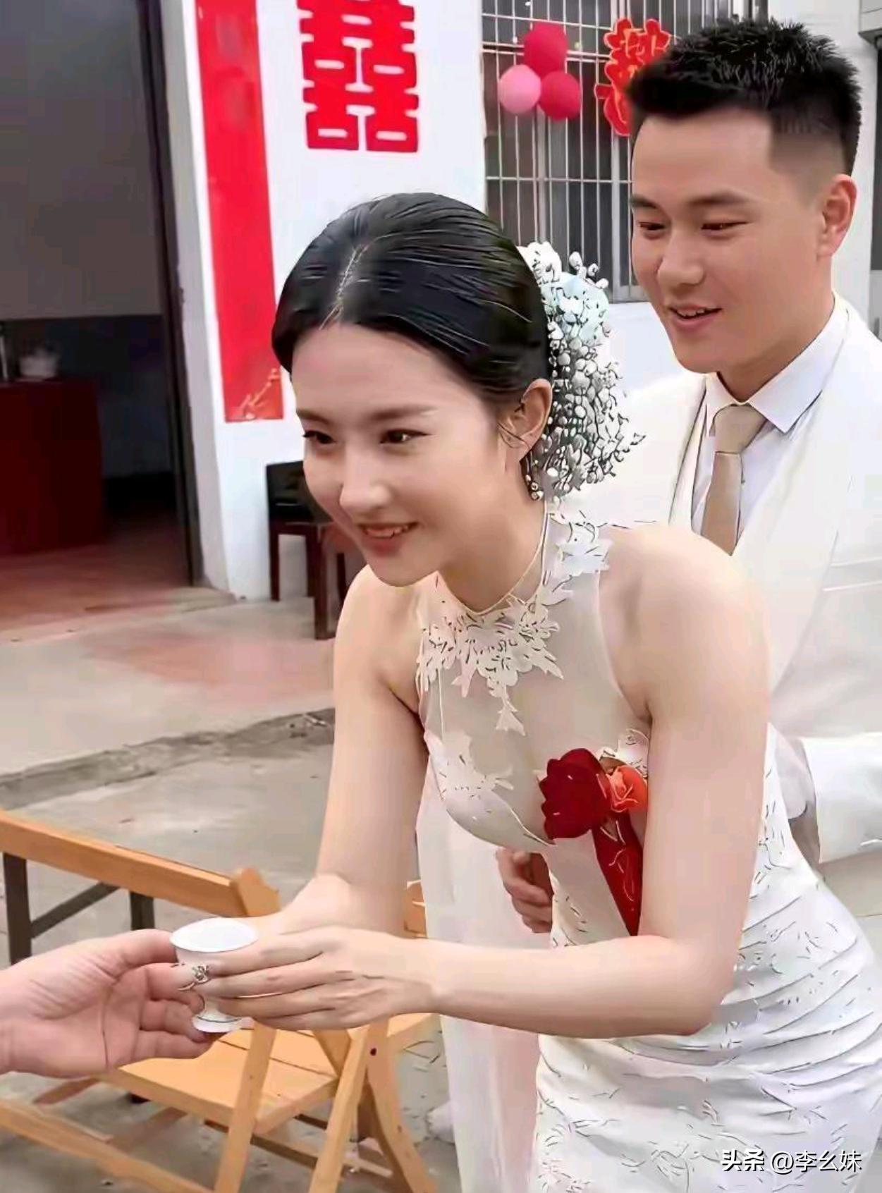 果然人口这么多，总会有一两个相似的，这新郎是拯救了银河系吧