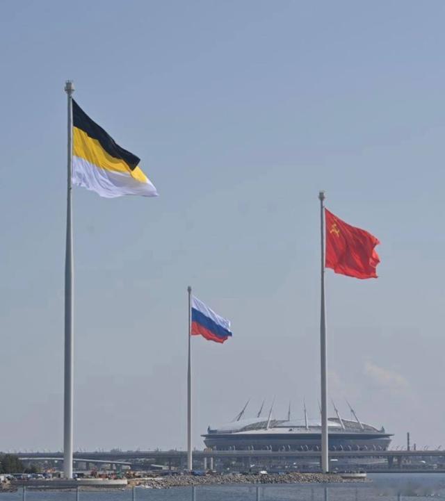#乌军在俄罗斯境内升起乌克兰国旗#利好茅台[吃瓜] ​​​