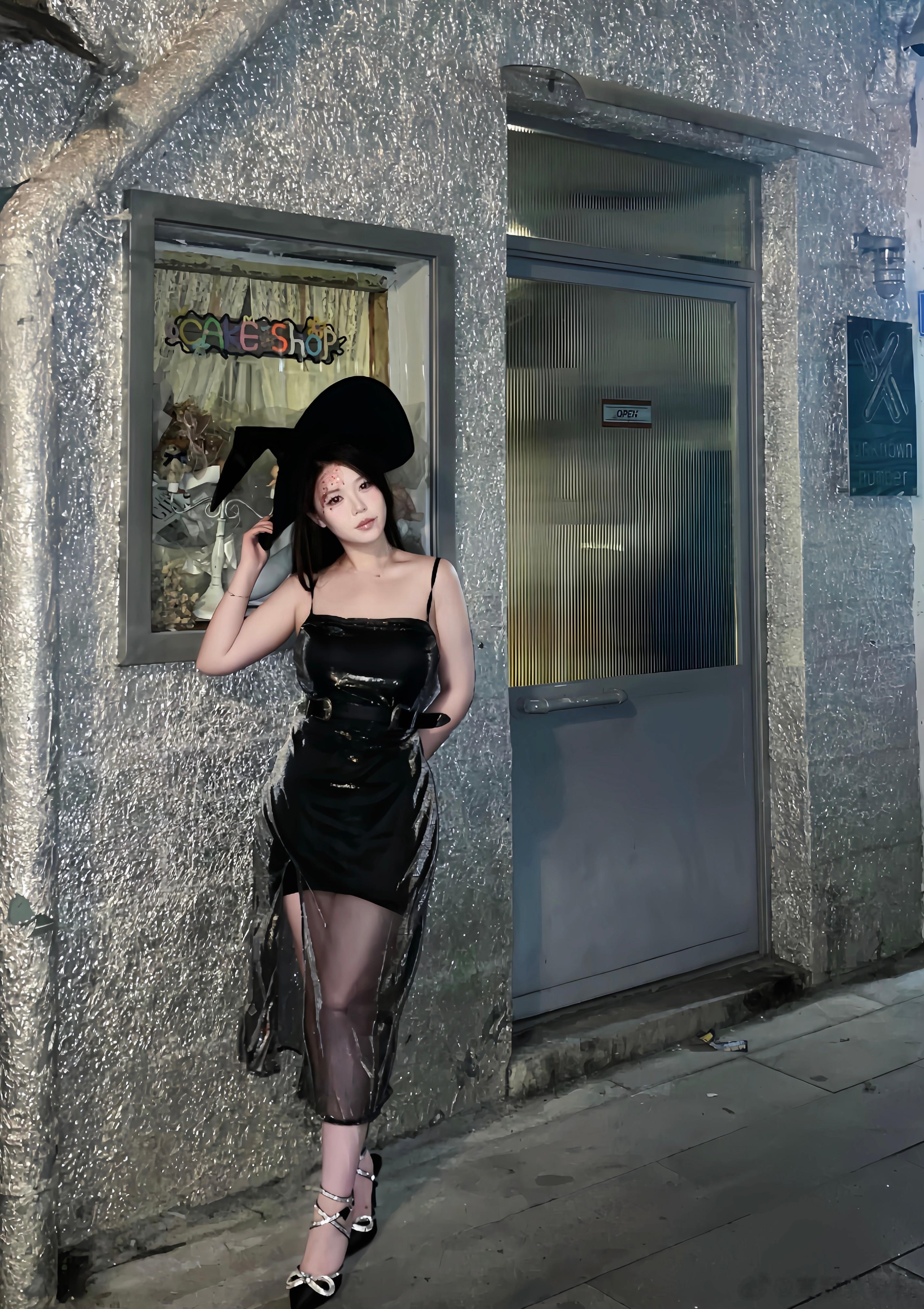 你说公主天天开心[羞嗒嗒][羞嗒嗒]  ​​​