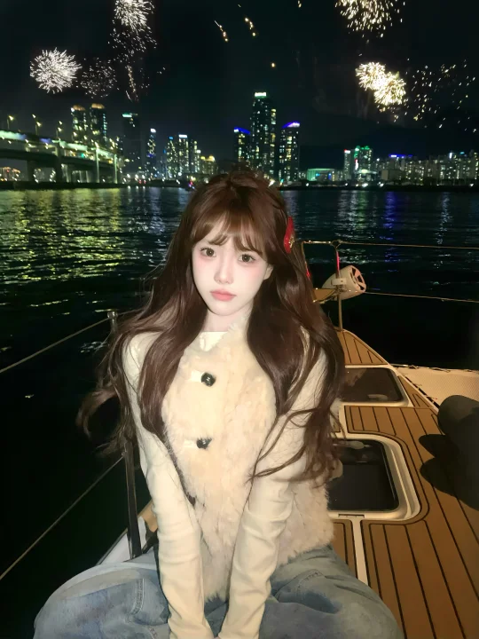 ⋆｡‧˚ 𝐁𝐮𝐬𝐚𝐧🎇🛥️˚‧｡⋆ ✩