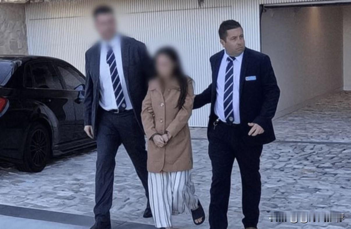 澳华裔母女设“风水”骗局，诈取近3亿澳元！揭秘其“杀熟”陷阱

澳大利亚悉尼近日