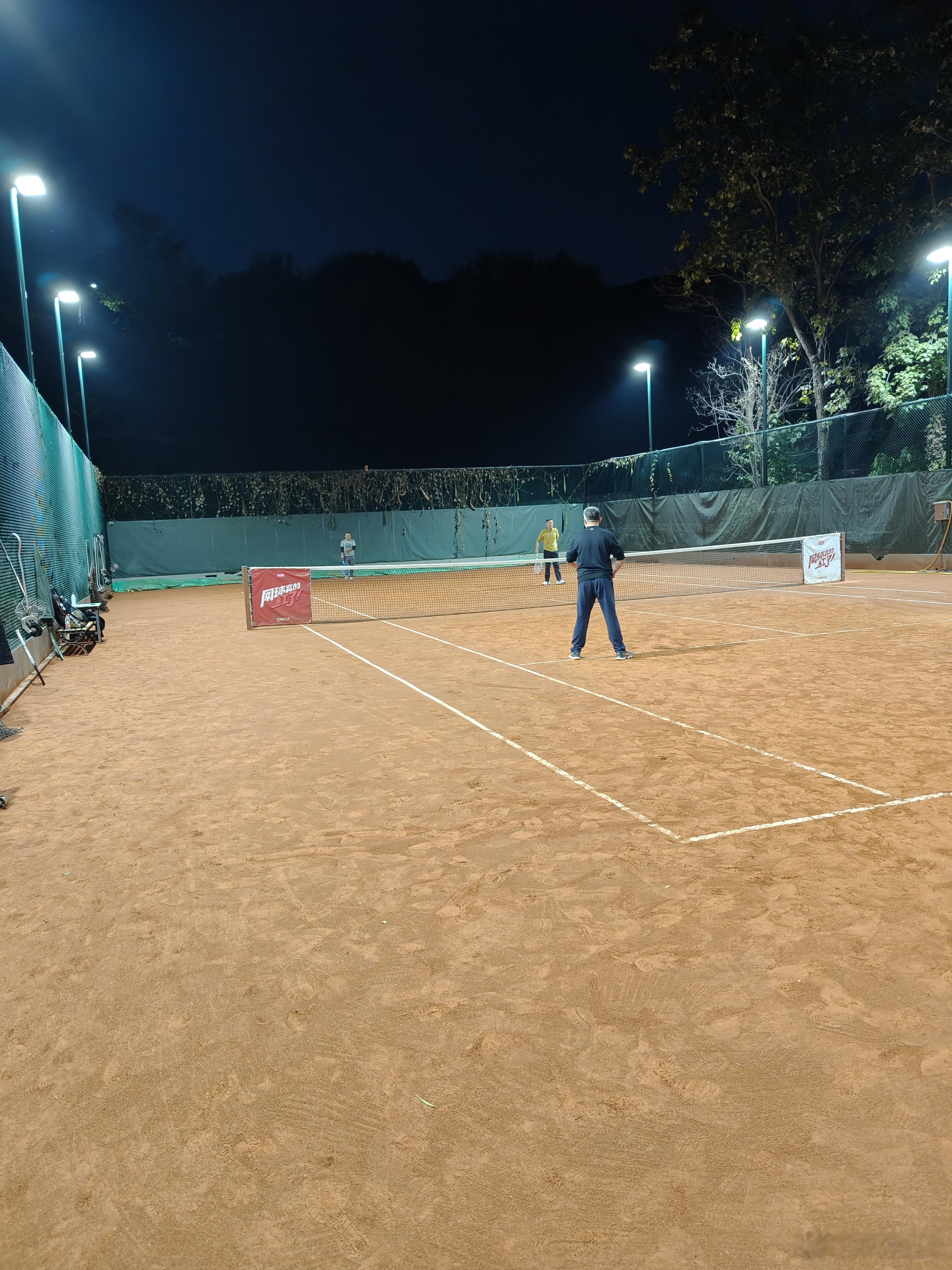 尚未结束今日香山红土一练。 ​​​