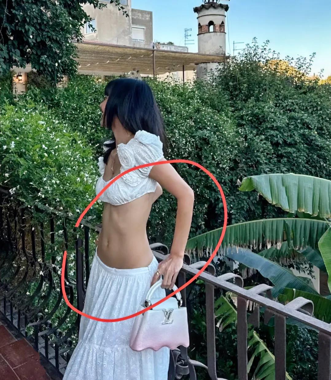 感觉现在会看起来臭臭的 #妙笔生花创作挑战#