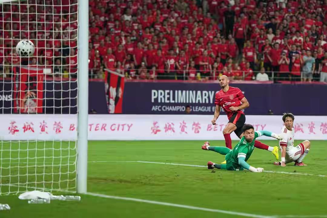 **成都蓉城3-0完胜曼谷联 晋级亚冠精英联赛正赛**  

8月12日晚，亚冠