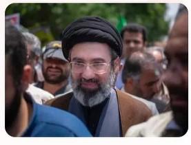 近日，伊朗有了新变化——前最高领袖哈梅内伊的儿子穆杰塔巴，正式接任成为新一任最高