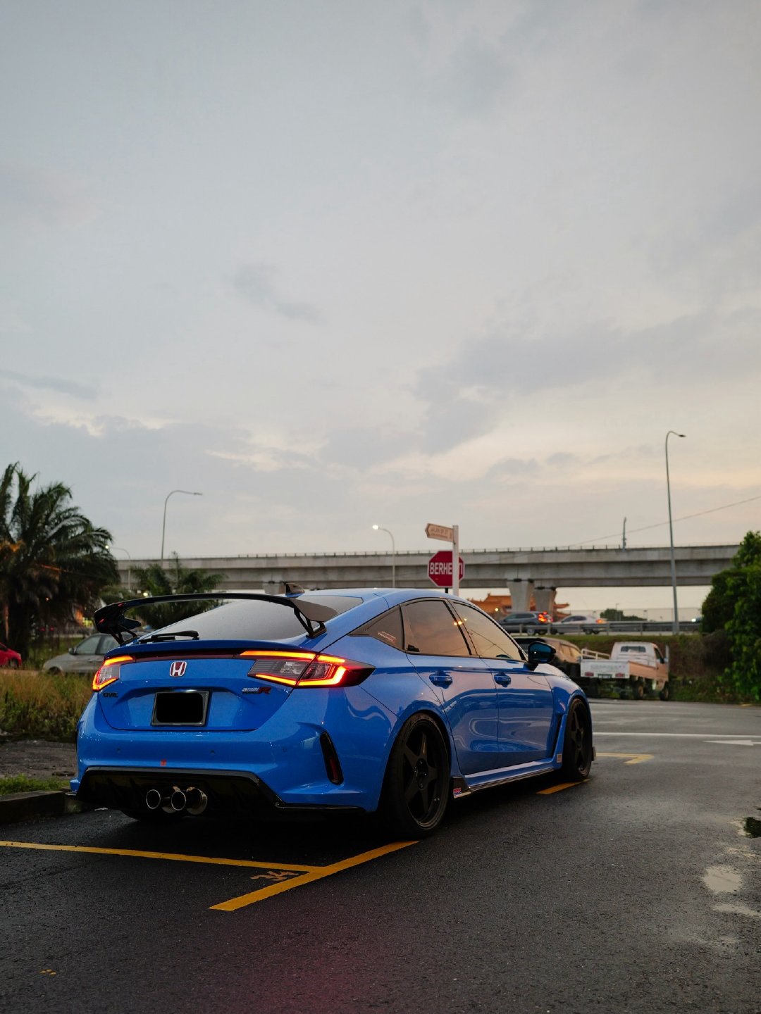 本田思域TypeR FL5 VTEC