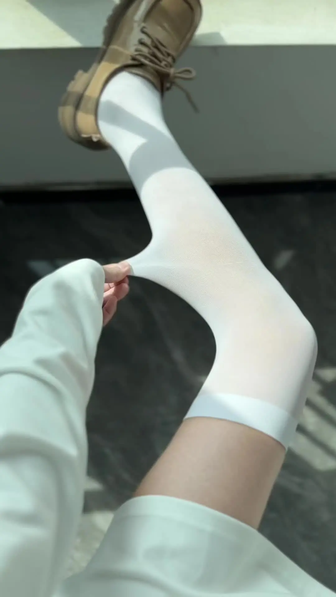 过膝袜 长统袜 jk袜子推荐 运动风 天鹅绒