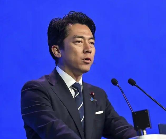 日媒强硬对我们进行回应！6月3日，日本产经新闻刊文声称，中国像坏掉的录音机一样重