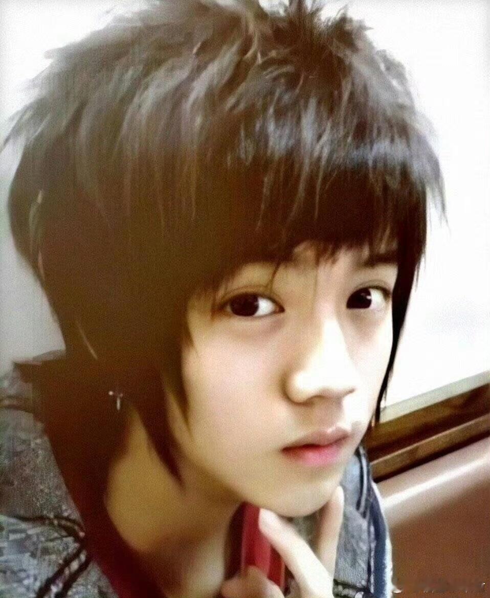 非主流时期的鹿晗 