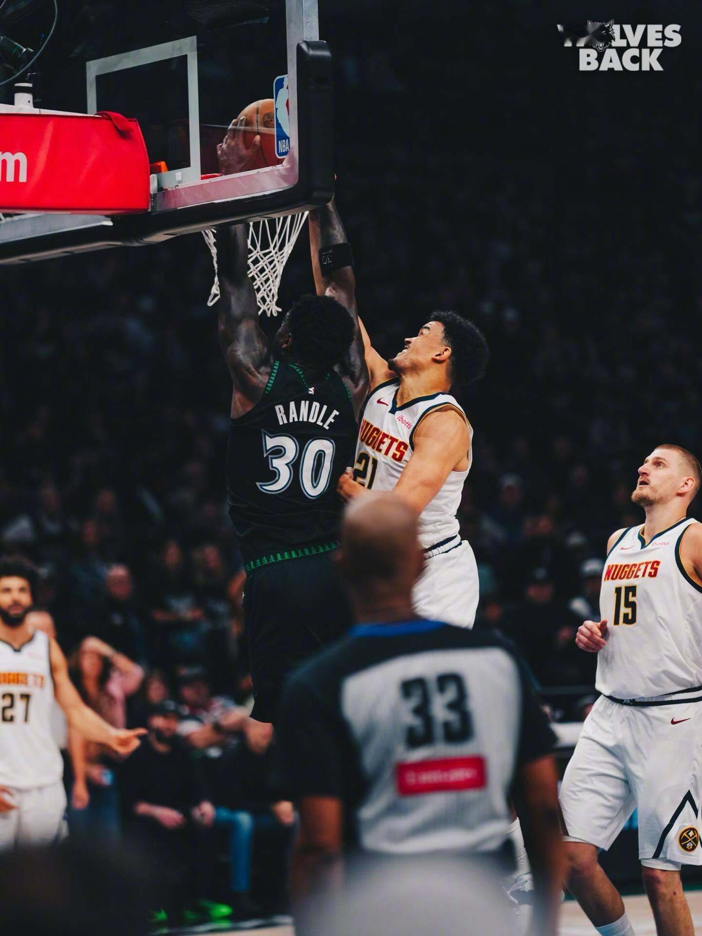 森林狼113-96主场大胜掘金，总比分打成2-1！比赛从一开始就被森林狼牢牢占据