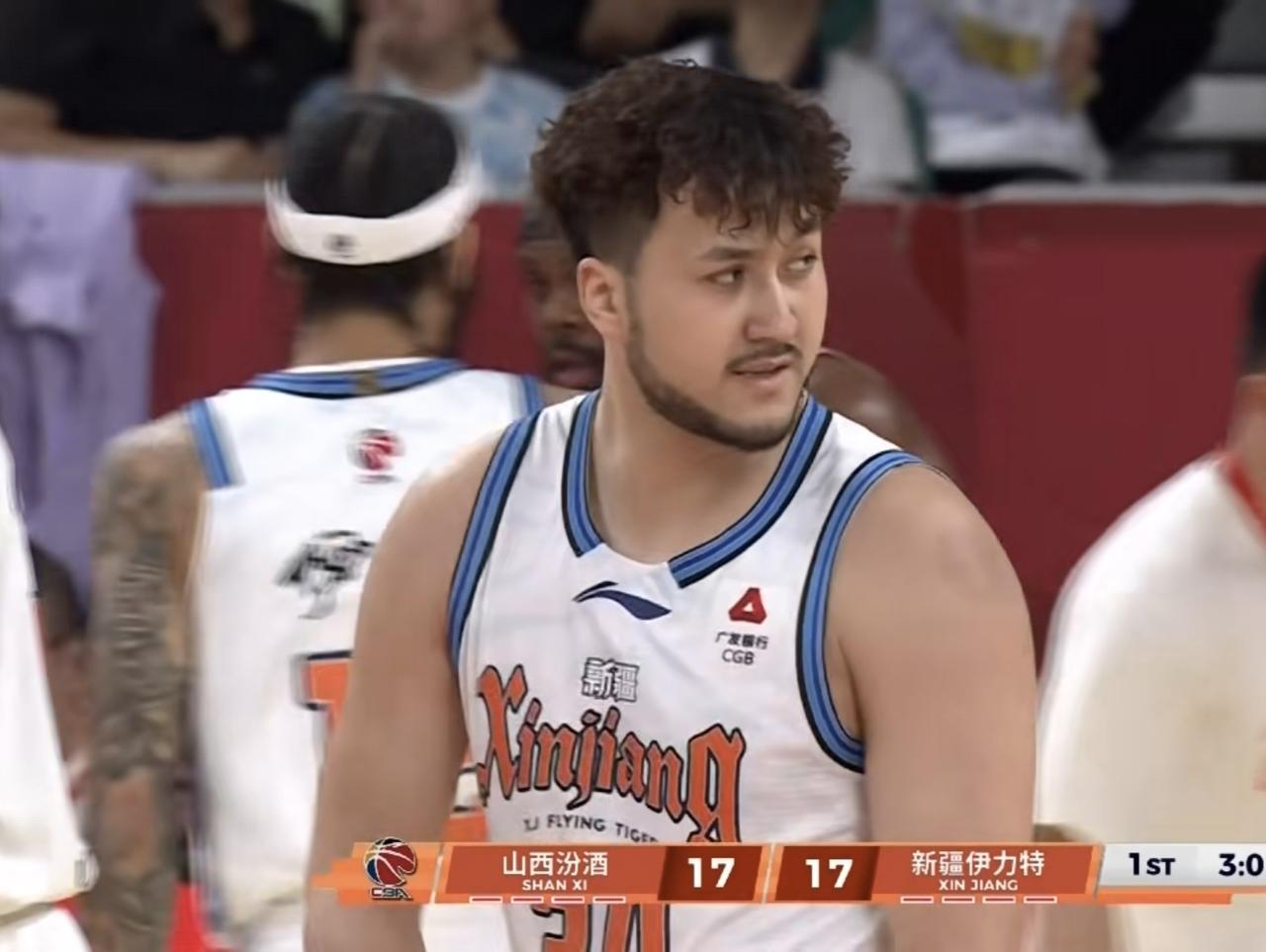 警报！警报！那位曾经以一己之力，力抗CBA第一大外援洛夫顿的，CBA新疆队的中投