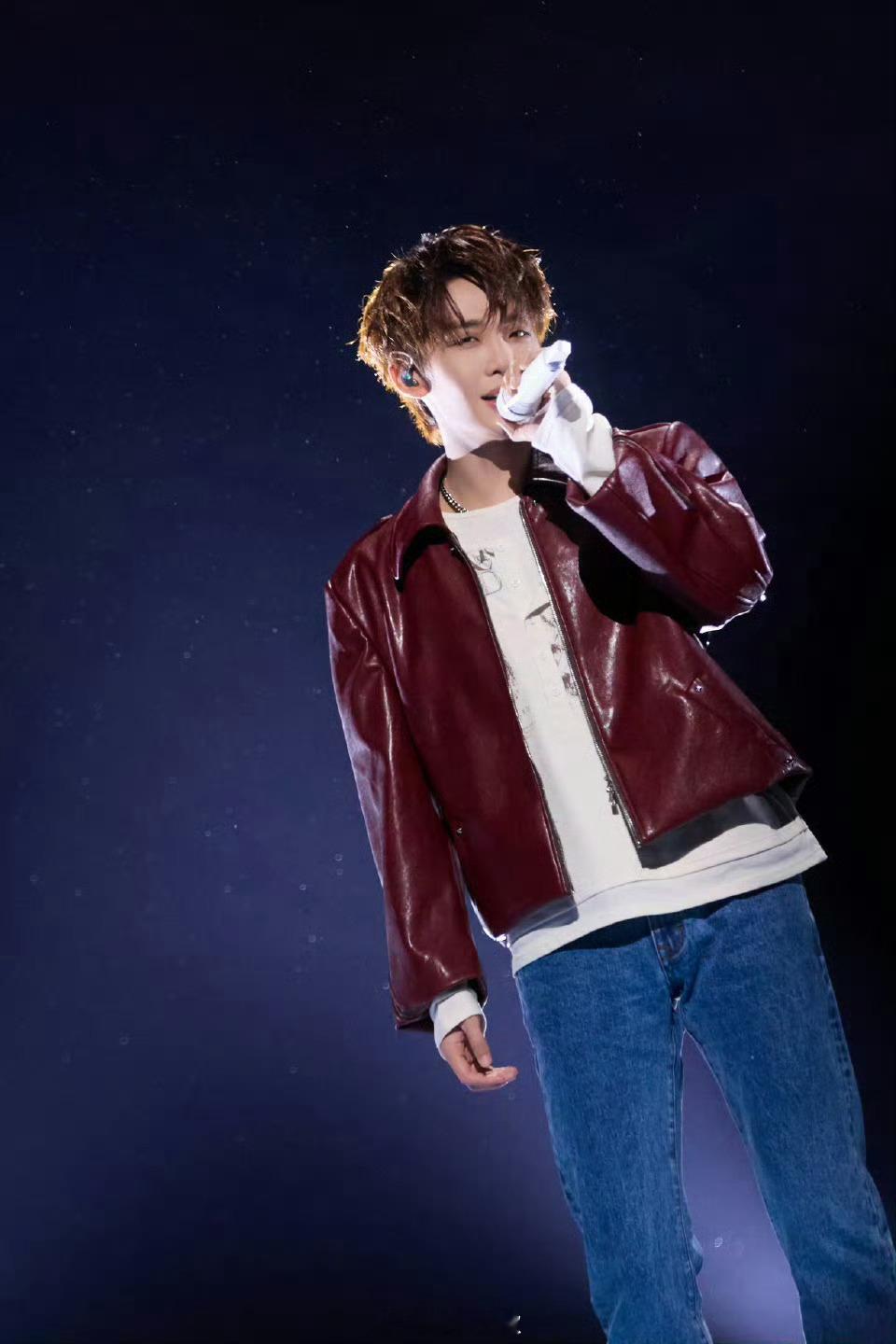 颜人中上海演唱会嘉宾王赫野颜人中王赫野舞林争霸王赫野带着他的“野风”杀到颜人中主