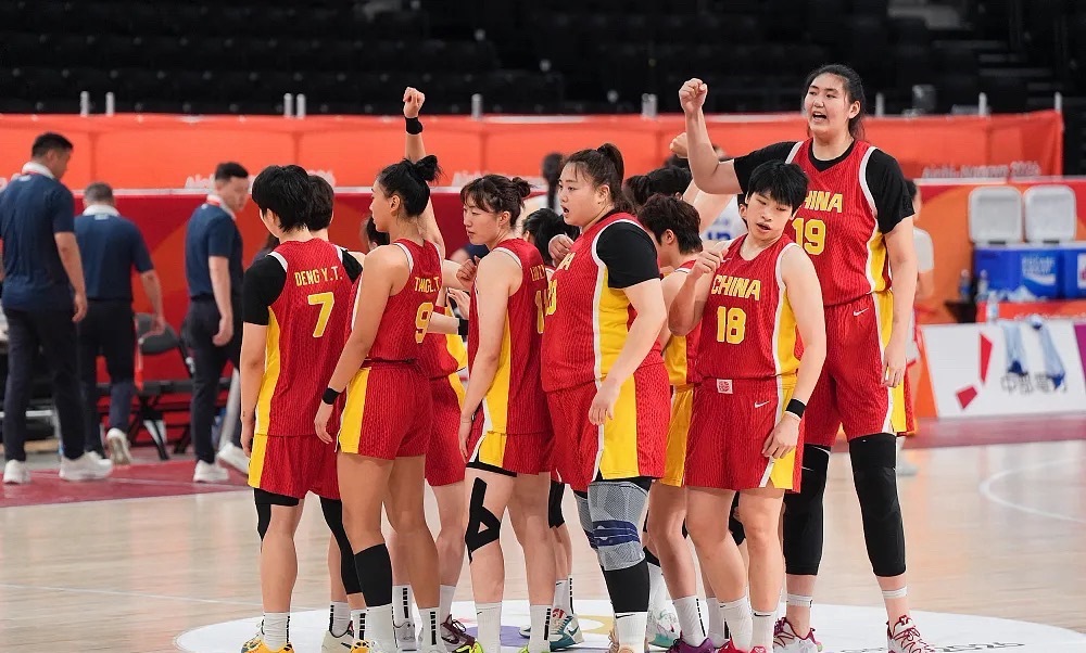 亚运会女篮半决赛，中国女篮80-85输给韩国，无缘决赛。媒体人StarXia澳洲
