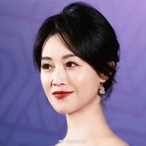 你记住蓝盈莹是因为哪部作品和角色？易立竞当面拆穿蓝盈莹