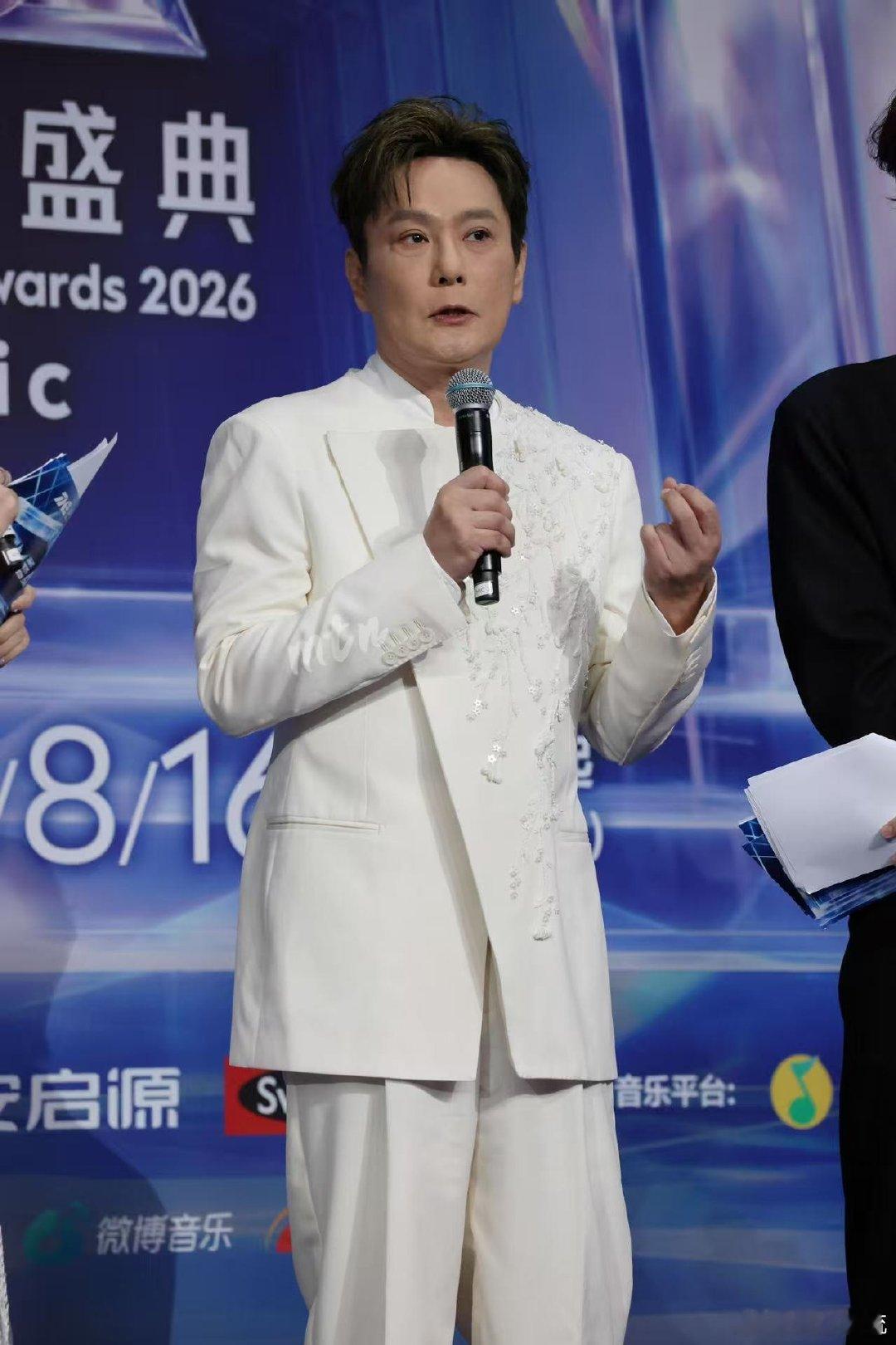 第七届TMEA年度十大金曲恭喜汪苏泷、周深、王源等多位音乐人拿下年度十大金曲，优