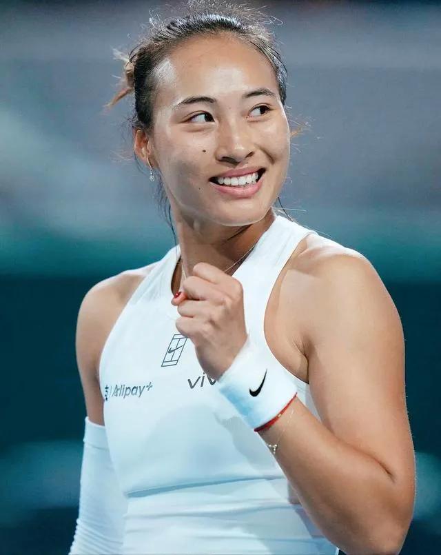 3年4.74亿逼近李娜生涯总收入：郑钦文与火热的城市赛事经济，其中97%收入来自