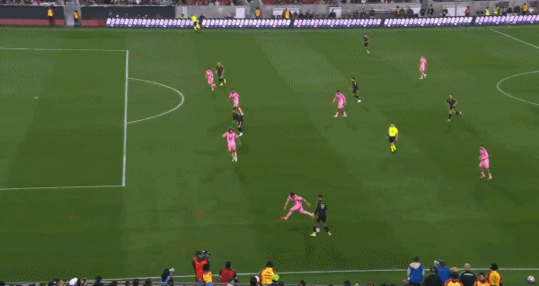 这一路绿灯等于是 