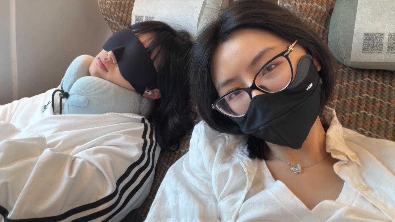手机里好多合照忘记发了