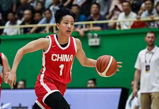 16顺位的杨瀚森在NBA都没获得机会，43顺位的冉珂嘉能立足WNBA吗？虽然顺位