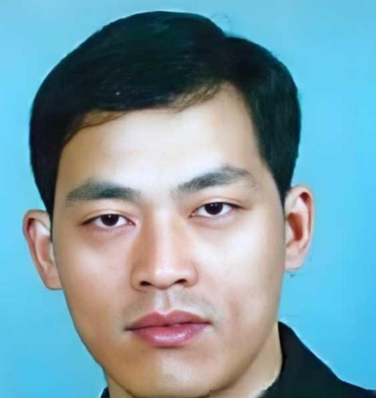 1997年8月15日，37名武警悄悄潜入了龙合村，打算将悍匪万光旭逮捕归案，可没