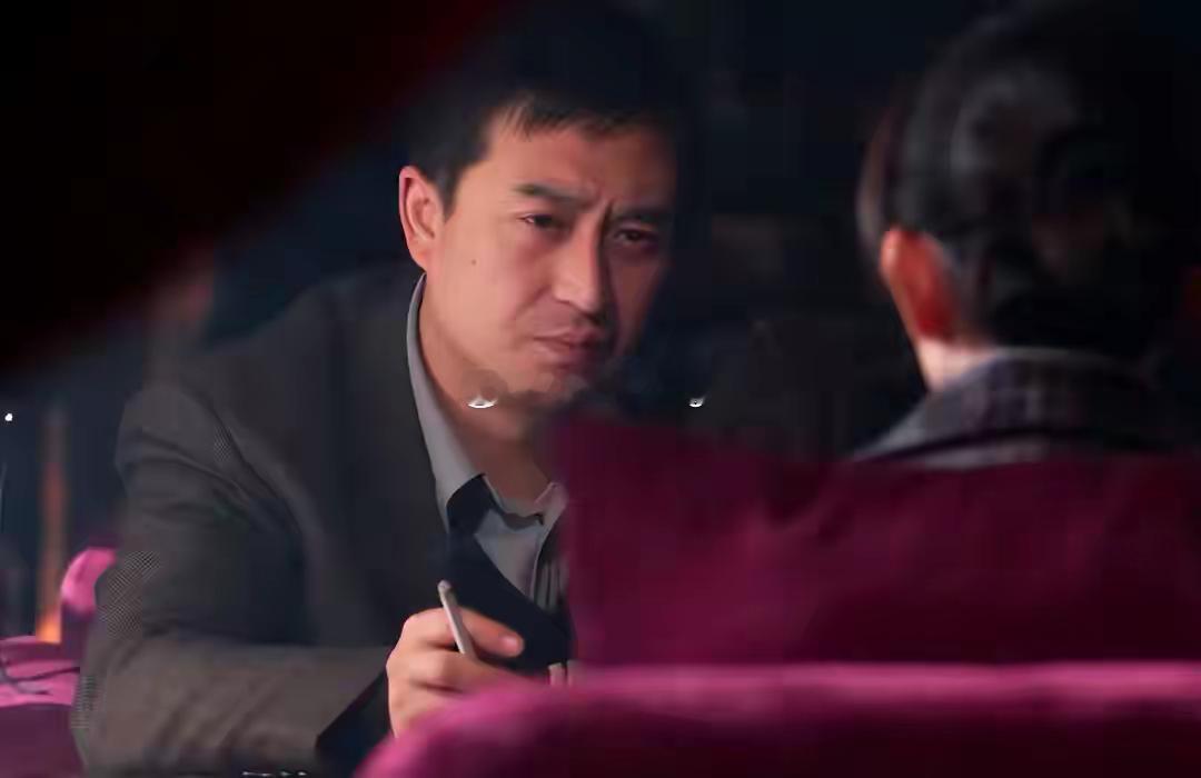 1.金土豆的保姆买彩票中了几千万，所以金土豆家觉得挺有福气，所以有活动把她叫来一