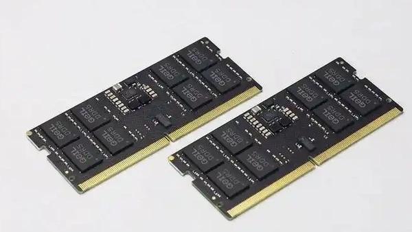 内存价格大涨。Counterpoint报告显示，2026年第一季度内存价格环比大