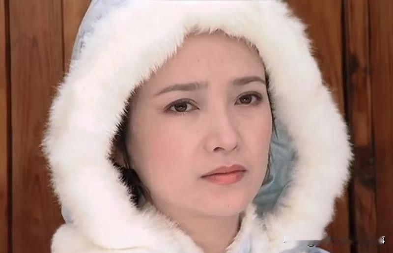 包惜弱究竟有何魅力，能让完颜洪烈这么执着？
 
很多人不懂，完颜洪烈身为金国王爷