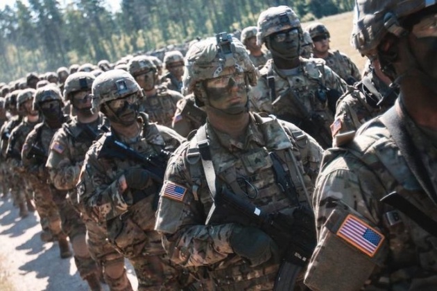 烽火问鼎计划 美国国会将禁止特朗普从欧洲撤军美国议员在《2026财年国防授权法案