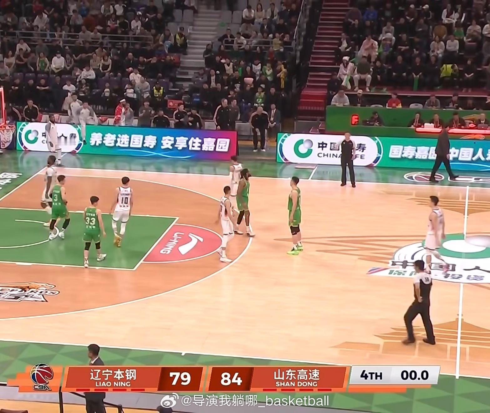 又是差一点点，关键时刻失误太多了，辽宁男篮遭遇三连败，下一场将是客场对阵新疆 