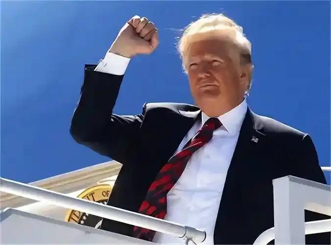 美以打伊朗这步棋太臭了！照搬收拾委内瑞拉的老战术，结果愣是把自己逼进进退两难的死