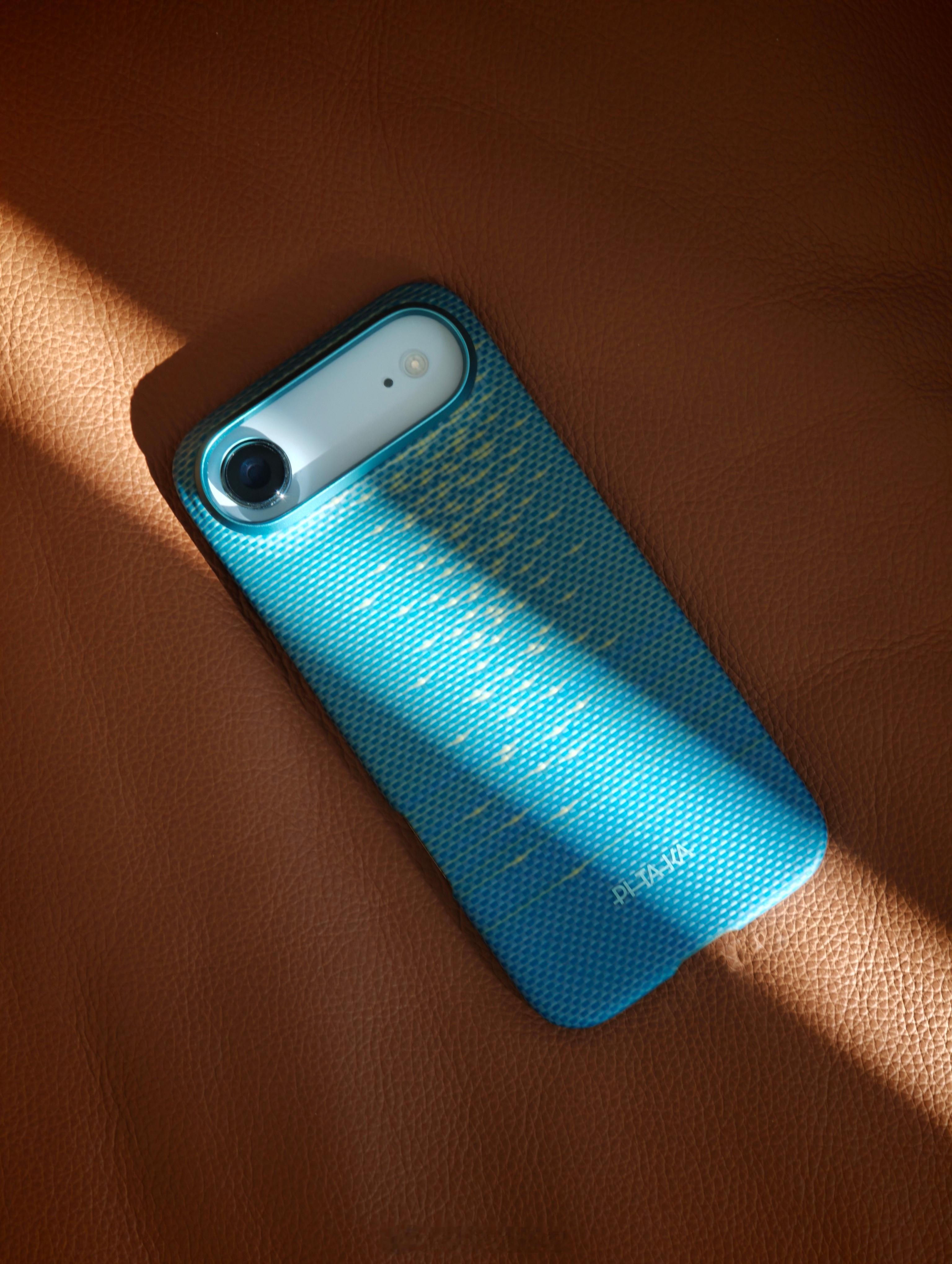 这手机壳也太贵了吧？我一般都是选择最喜欢的手机壳去搭配手机，贵不见得喜欢也是没用