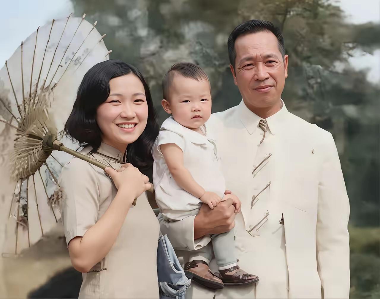 孙元良与秦汉，
父子甚相似。