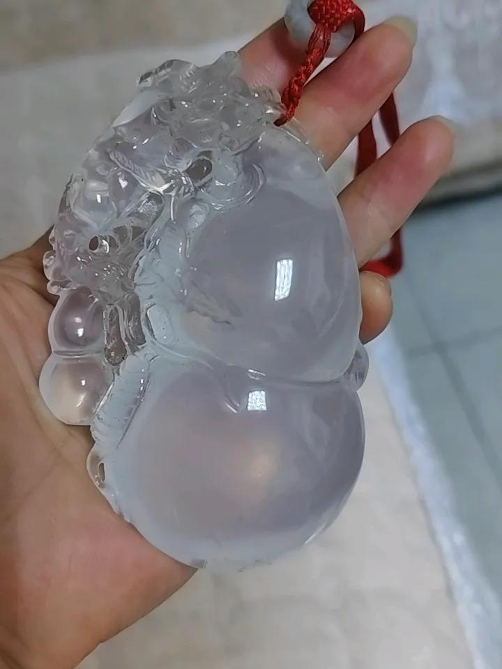 多年未见的初中老同学，千里迢迢带着爱人专程上门看我，满心愧疚又格外感动。
 
一