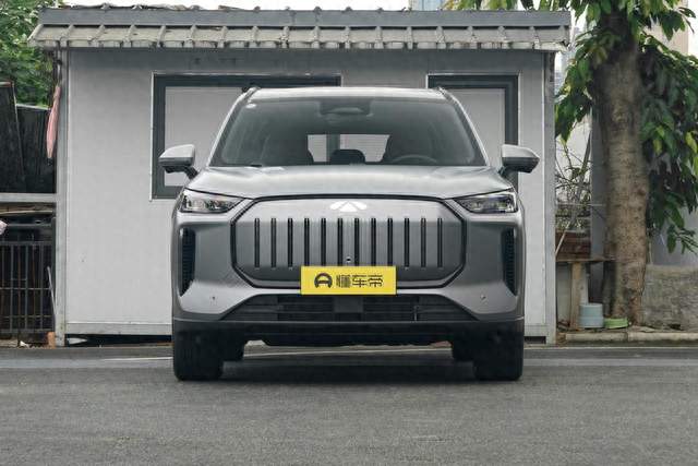 奇瑞风云 T9