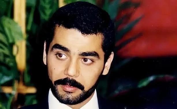 萨达姆的儿子乌代，在逃亡的时候为了保密行踪，竟然连续杀死了自己的17名保镖，美国