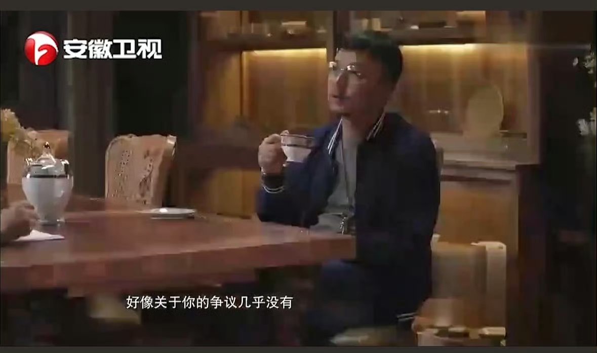 易立竞 汪涵几乎没有争议公众人物的公信力，从来不是一句“低调”就能一劳永逸的。汪