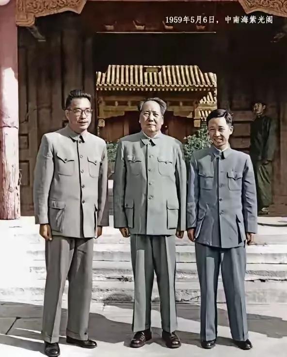 【基石与攀登——致敬毛泽东时代的历史功勋】改革开放四十余载，中国大地发生了翻天覆