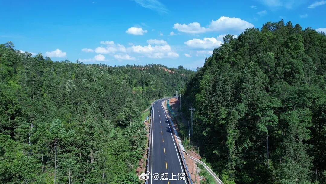 高质量发展中国行【G238安远县塘村至龙布段公路改建工程5月28日正式通车】该项