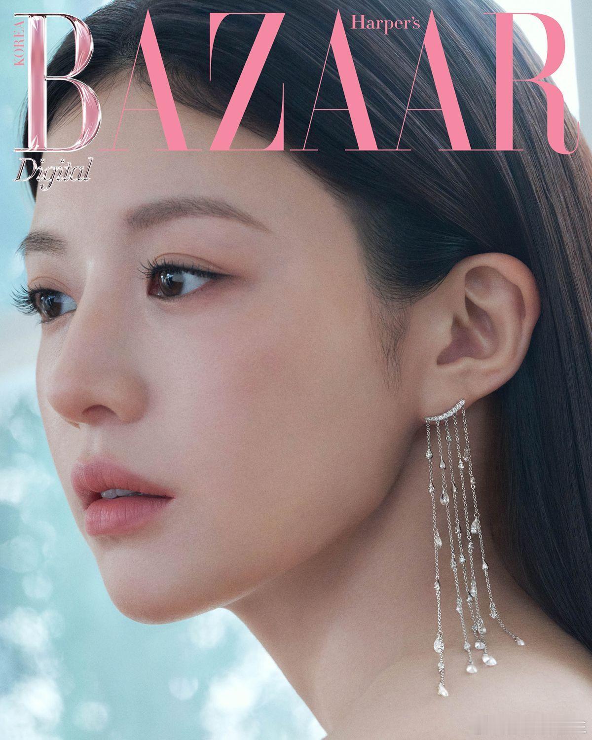 高允贞《Harper's Bazaar Korea》电子版封面画报📷 ​​​
