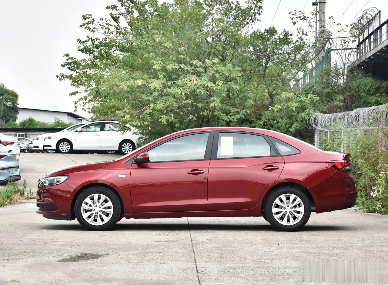 合资车就该很贵？一有点优惠，就欢心雀跃。有种亏本大甩卖的感觉，真的是这样的吗？
