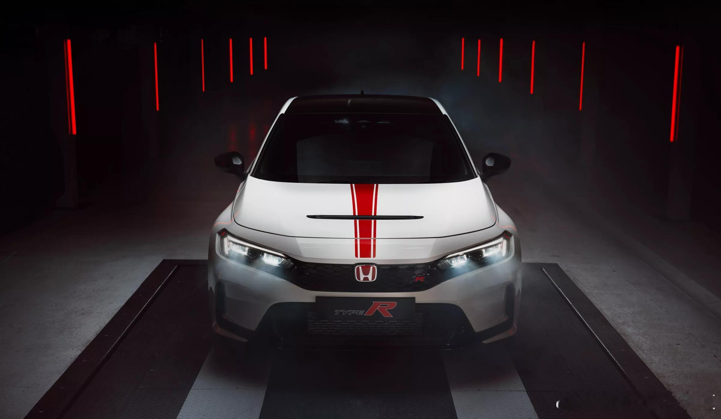 胖哥汽车频道[超话] 本田思域TYPE R Ultimate Edition官图